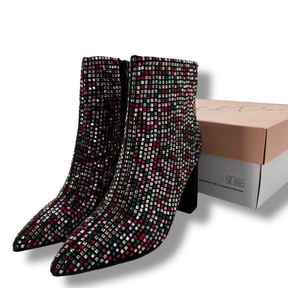 NEW Wild Pair Macy's Rhinestone Bootie Size 7.5 Black Embellished Sparkly Heels - Picture 1 of 12